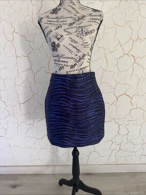 The Andamame mini skirt with Blue/Purple Zebra-Print  ( pre-owned)